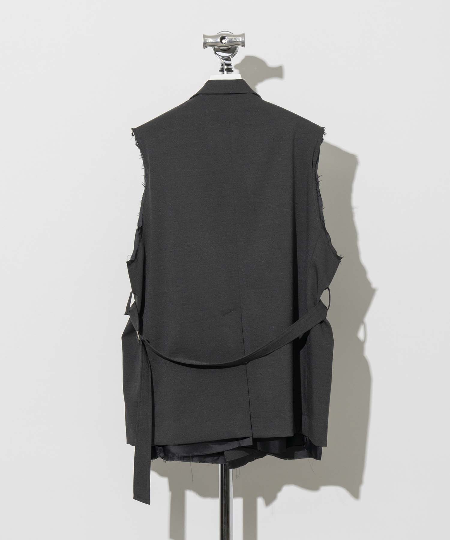 Cut-Off Peaked Lapel Tielocken Gilet