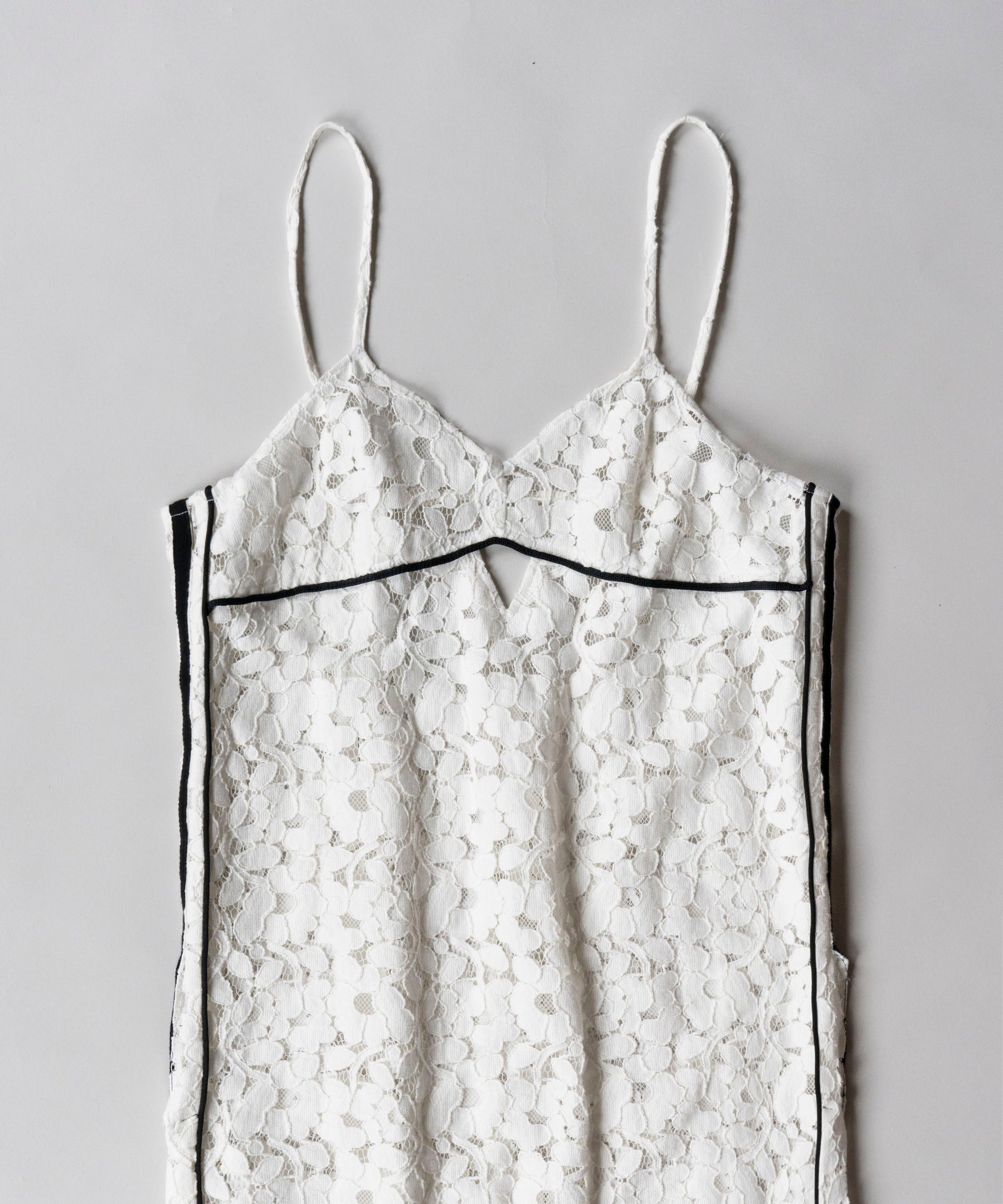 【SALE】Side Line Lace Camisole Tunic